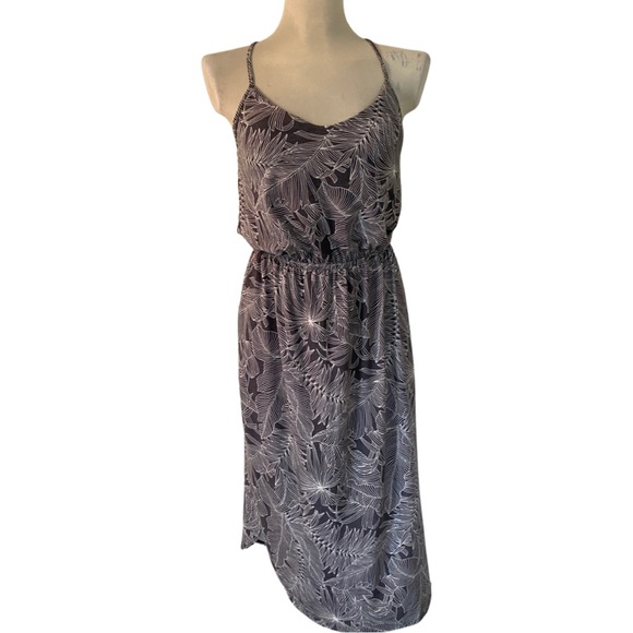 PrAna Gray & White Tropical Leaf Print Racerback Spaghetti Strap Casual Dress - Picture 2 of 9